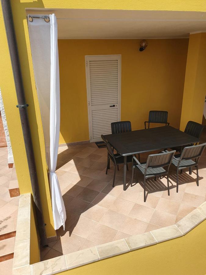 Yellowhouse Appartement Cala Gonone Buitenkant foto